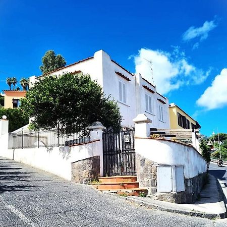Brecchembe - Holiday Home In The Center Of Lacco Ameno Lacco Ameno (Isola d'Ischia) Exterior foto