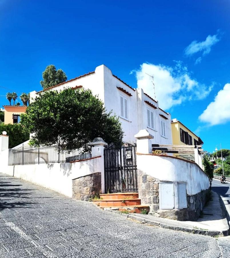 Brecchembe - Holiday Home In The Center Of Lacco Ameno Lacco Ameno (Isola d'Ischia) Exterior foto